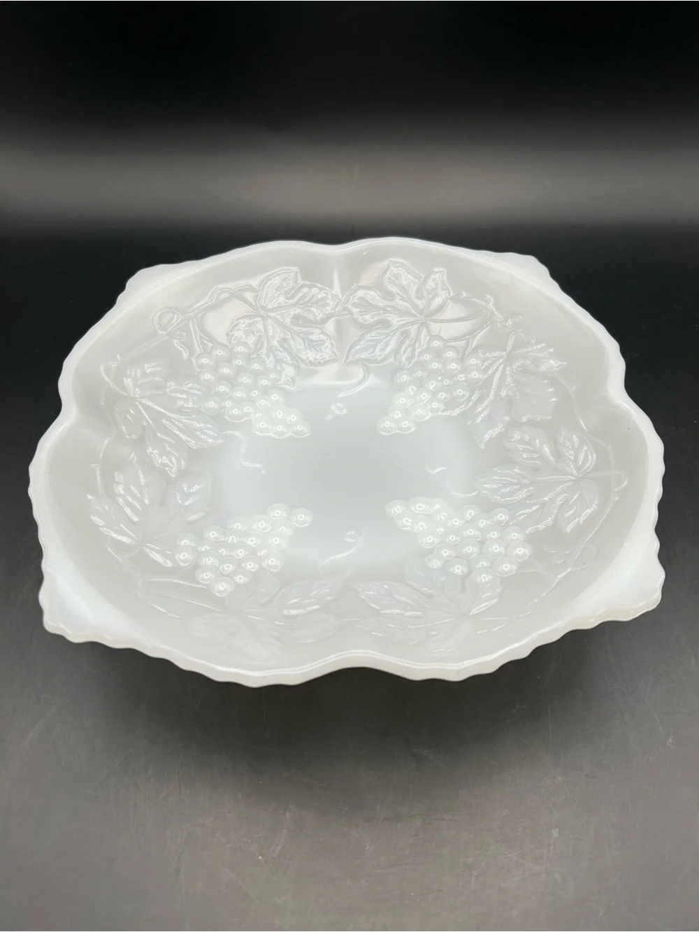 Anchor Hocking White Grape-Relief Serving Bowl